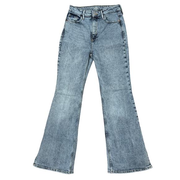 Old Navy High Rise Flare Jeans Sz 4P Petite Light Wash Slit Hems Stretch Denim - Picture 2 of 11